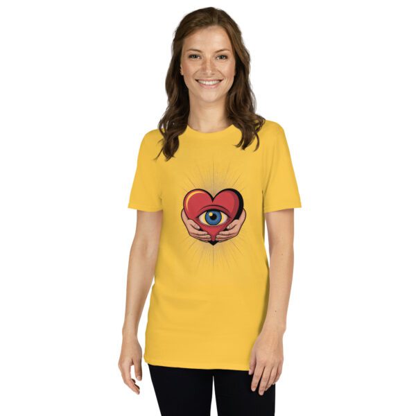 T-Shirt Sacred Heart Eye Spiritual Graphic Design