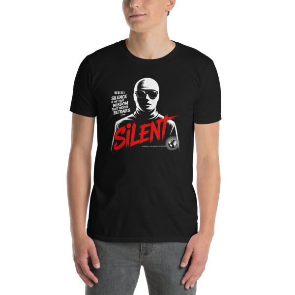 Schwarzes T-Shirt mit Silent-Design und Personengrafik