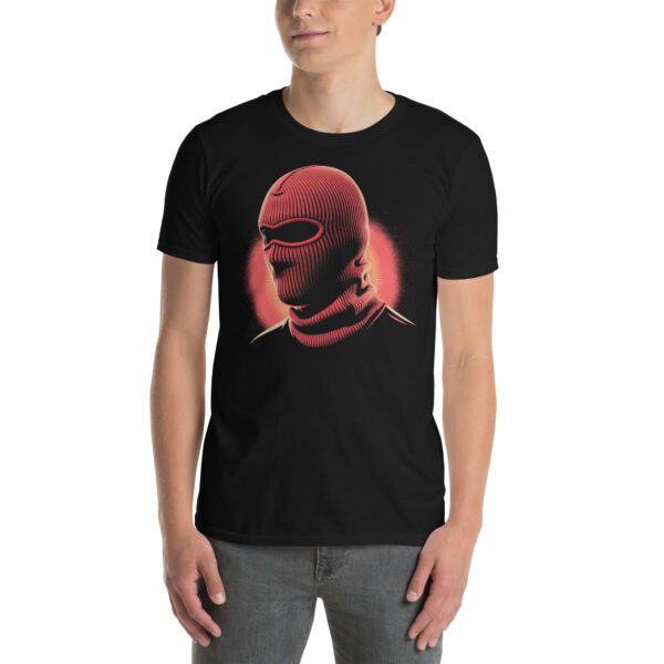 Schwarzes T-Shirt mit rotem Masken-Design