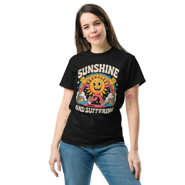 T-Shirt Sunshine and Suffering – Retro Rainbow Humor