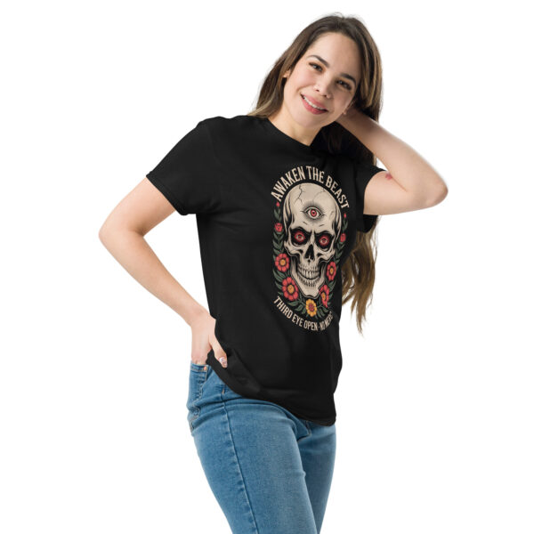 T-Shirt Awaken the Beast – Drittes‑Auge‑Schädel