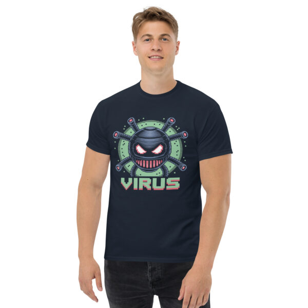 T-Shirt Pixel Virus Overlord – Retro Malware Bot
