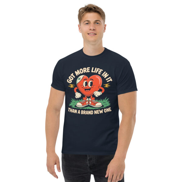 T-Shirt Got More Life – Vintage Heart Sneakers