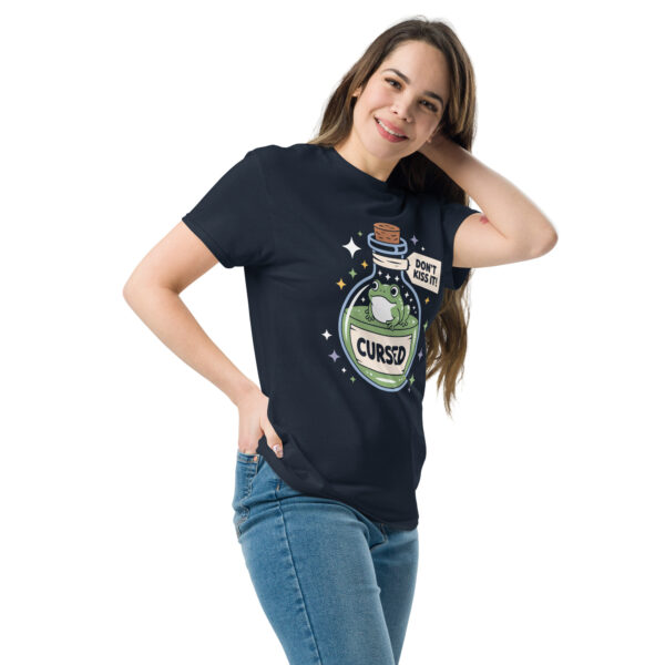 T-Shirt Cursed Frog – Don’t Kiss It, Witch Bottle