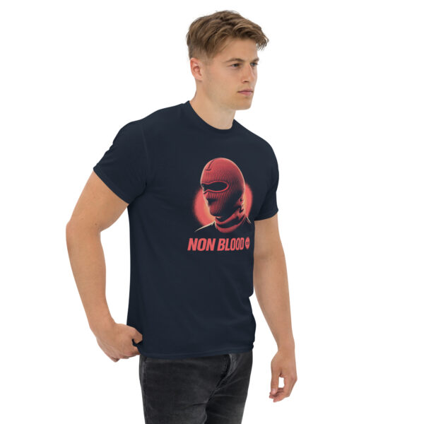 T-Shirt NON BLOOD Line Art Porträt Statement